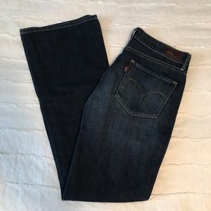 Levi’s Demi curve boot